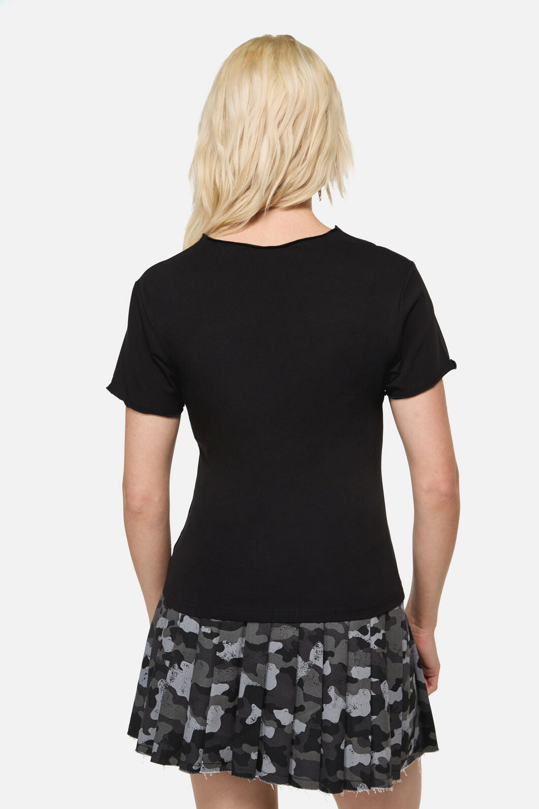 Dangerfield NZ - DisruptiveDistressedCutOutTee - grey-black
