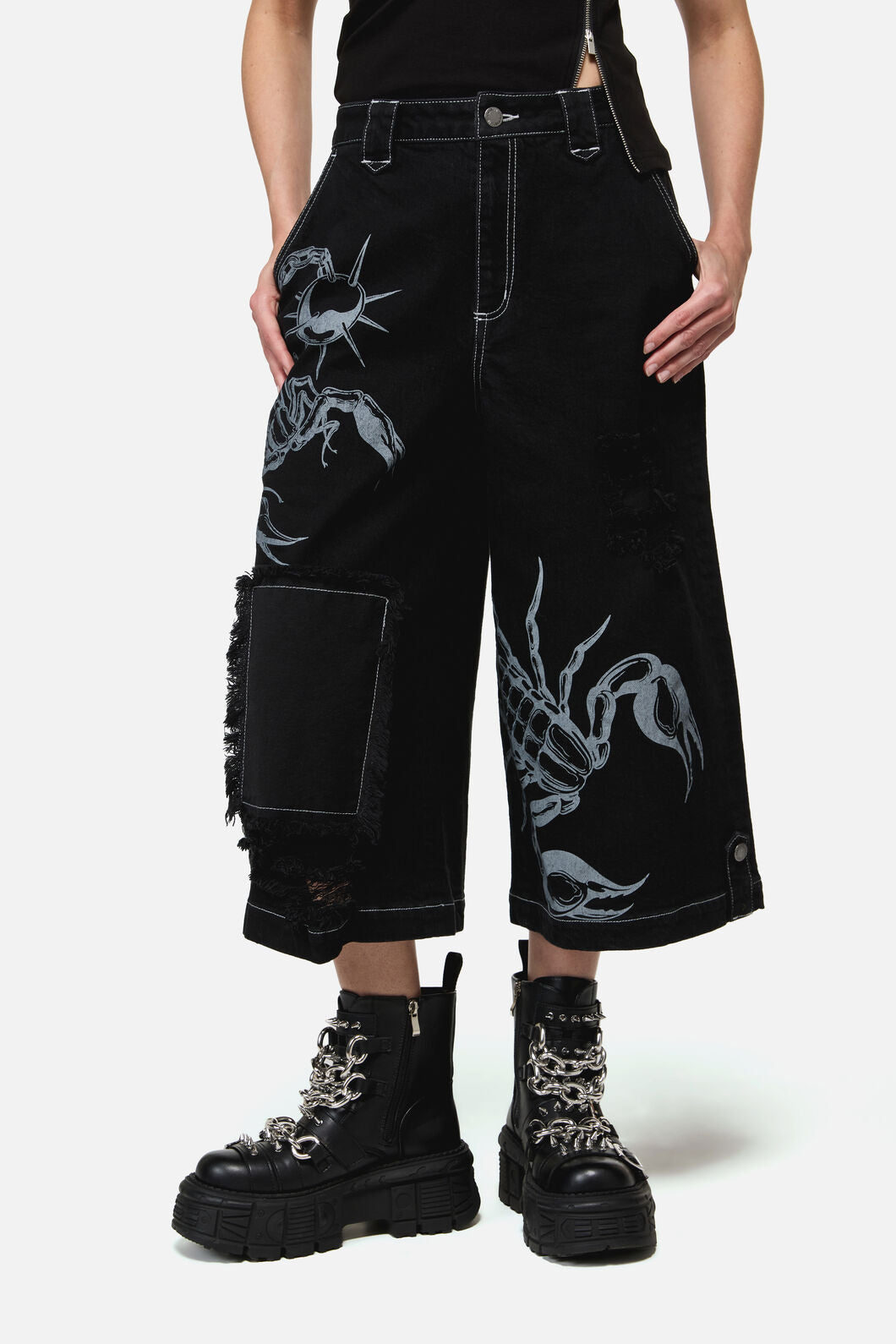 Dangerfield NZ - Dread Distressed Patch Jeans - black