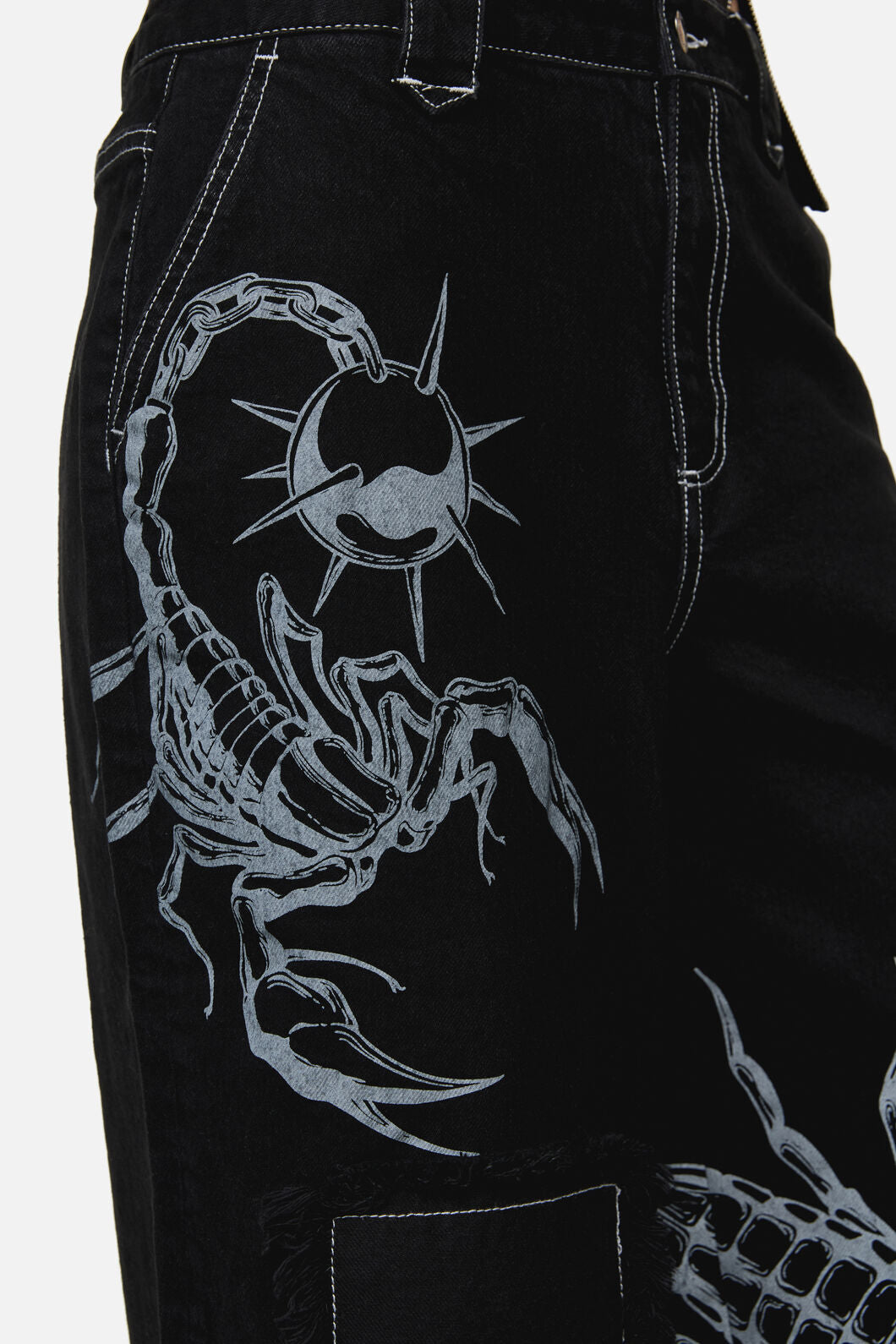 Dangerfield NZ - Dread Distressed Patch Jeans - black