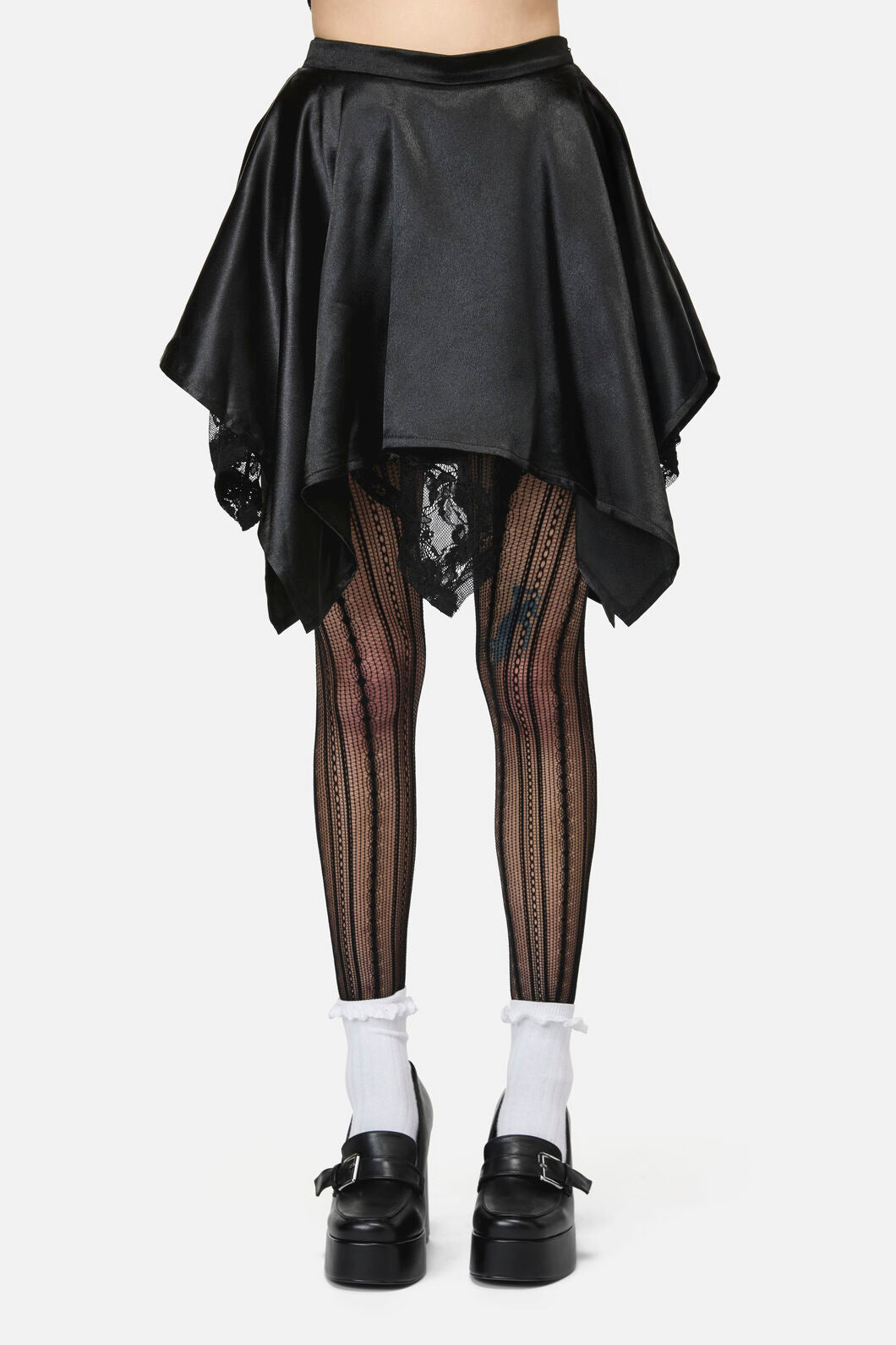 Dangerfield NZ - Pond Lace Goth Skort - black