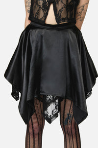 Dangerfield NZ - Pond Lace Goth Skort - black