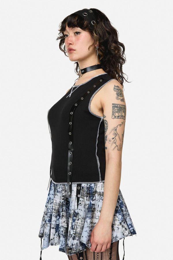 Dangerfield NZ - Nancy Eyelet Punk Tank Top - black