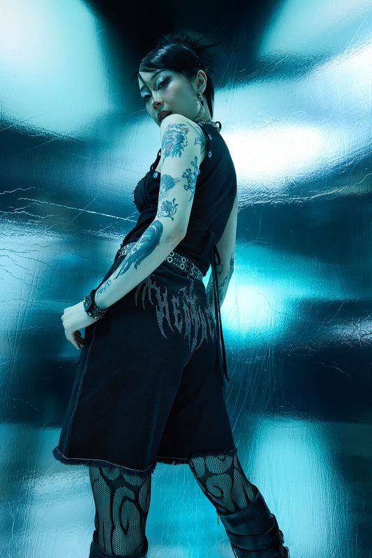 Dangerfield NZ - Divination Goth Ripped Short - black