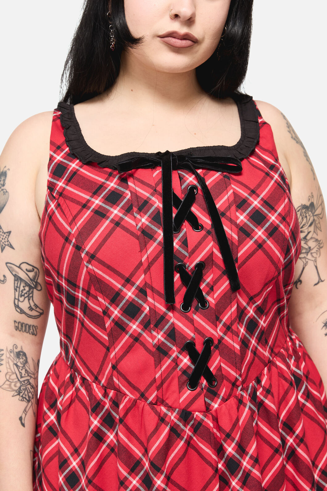 Dangerfield NZ - CurvePiracyPunkTartanMidiDress - red