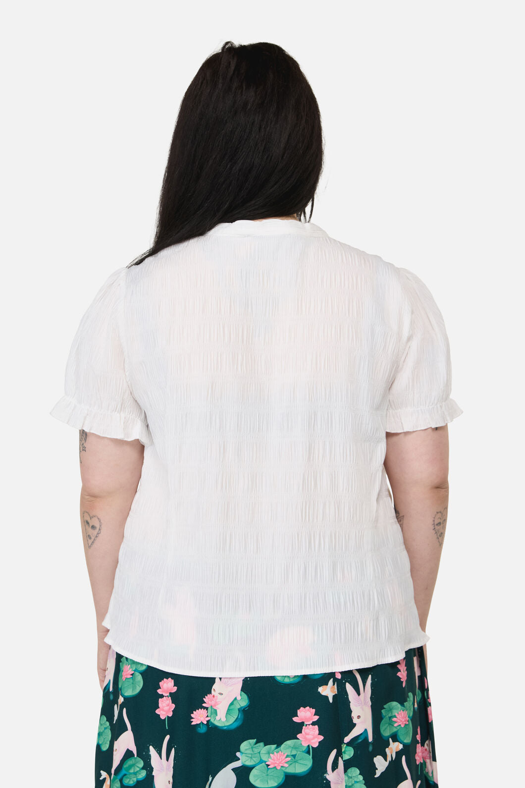Dangerfield NZ - Curve Naiad Pond Tie Blouse - cream