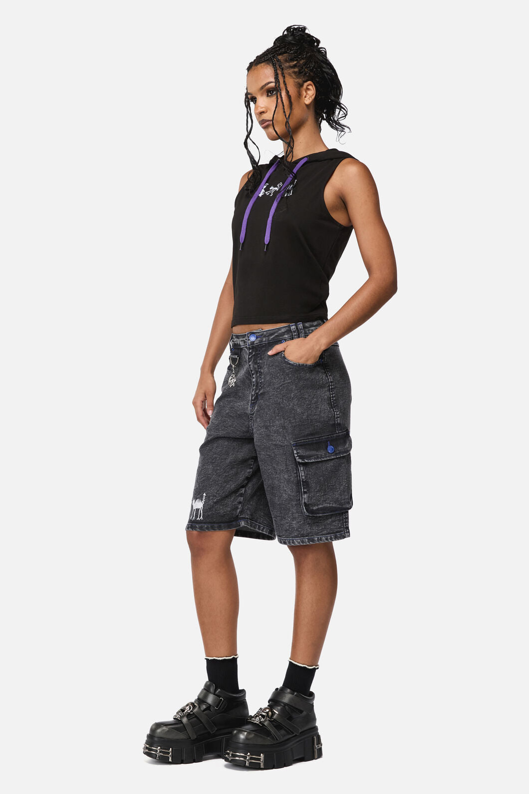 Dangerfield NZ - Whirl Denim Embroidered Jorts - grey