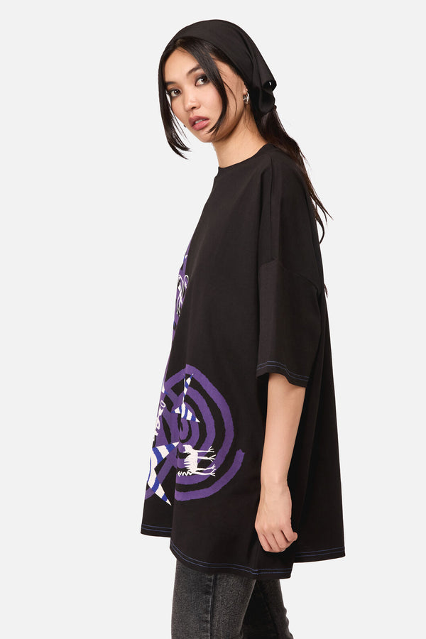 Dangerfield NZ - Spiralling Goth Oversized Tee - black
