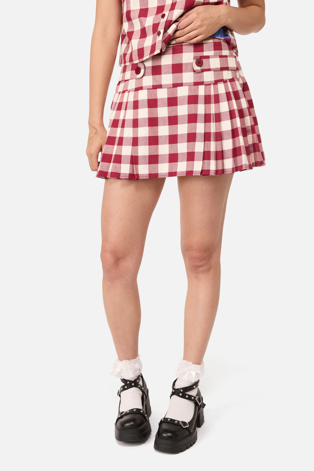 Dangerfield NZ - Check It Mini Skort - red-cream