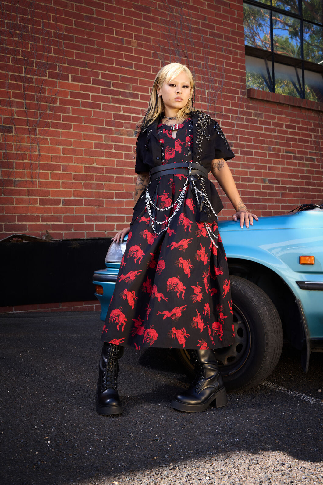 Dangerfield NZ - Jackalope Goth Midi Dress - black