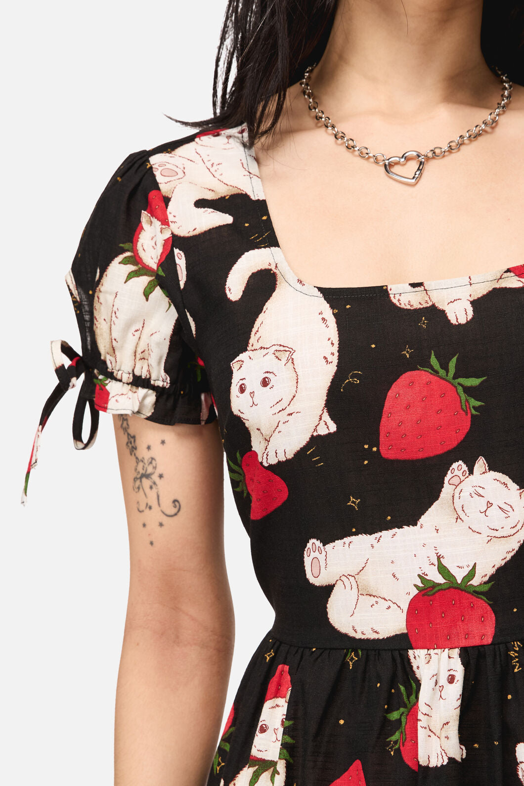 Dangerfield NZ - Strawberry Cat Repeat Dress - black