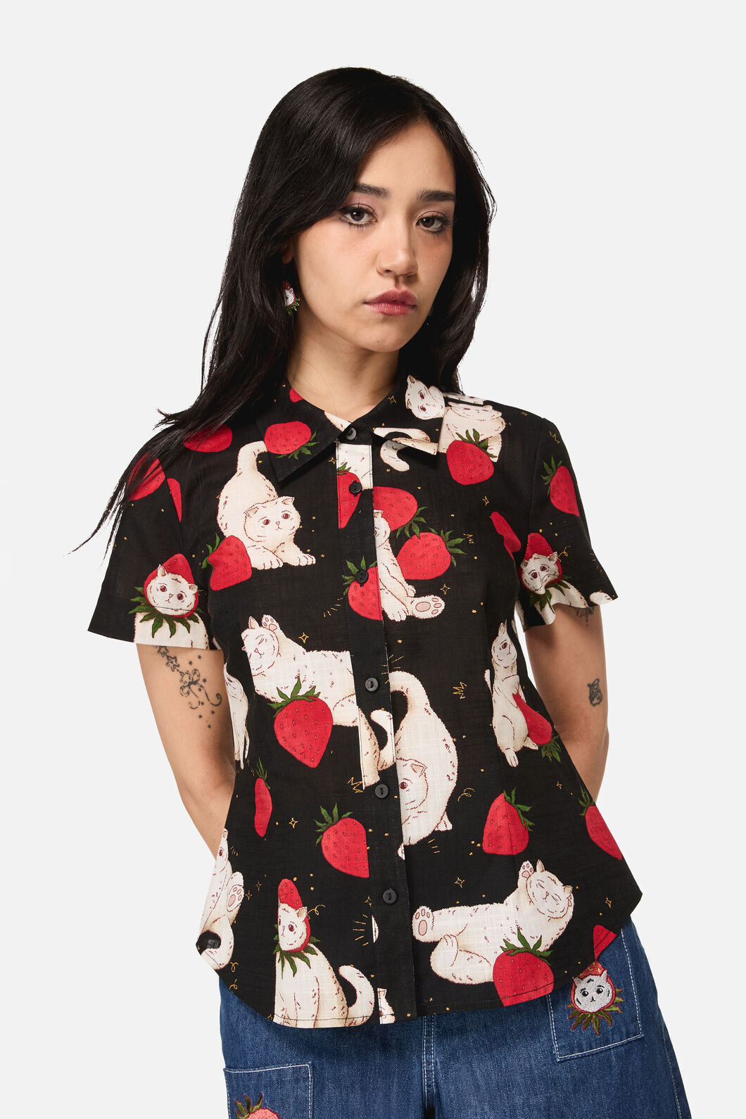 Dangerfield NZ - Strawberry Cat Repeat Blouse - black