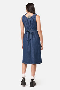 Dangerfield NZ - Strawberry Cat Emb Pinafore - blue-denim