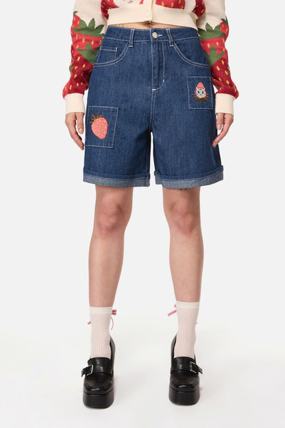 Dangerfield NZ - Strawberry Cat Emb Short - blue-denim