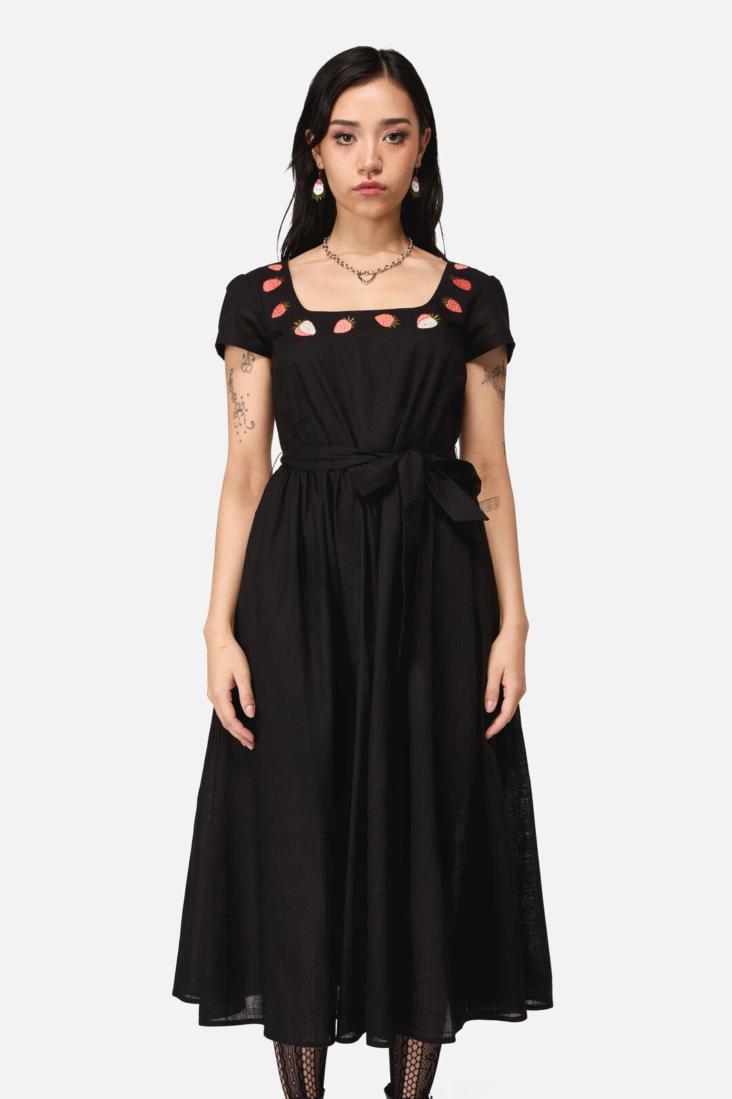 Dangerfield NZ - Strawberry Emb Dress - black