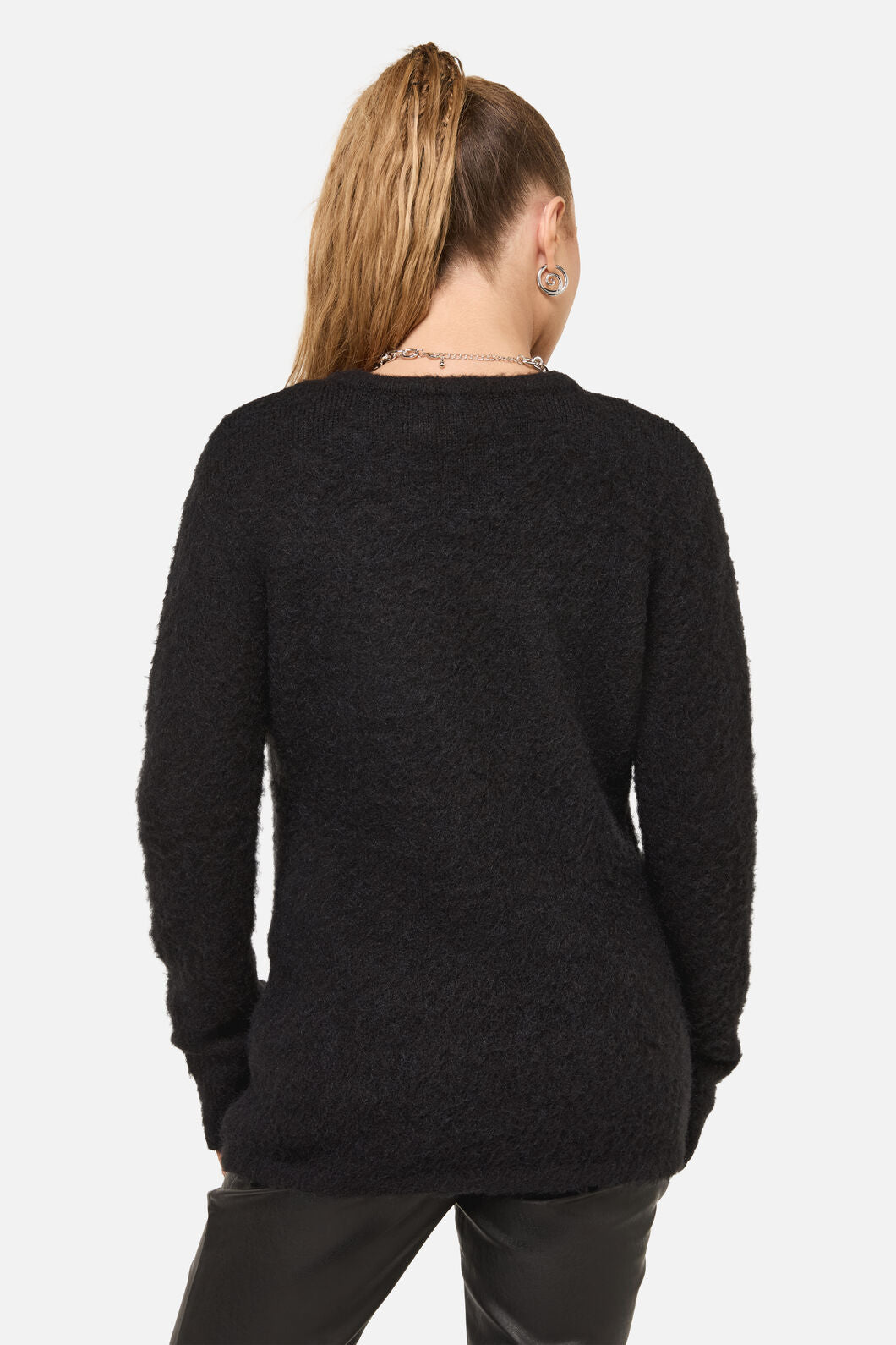 Dangerfield NZ - Diffused Fluffy Knit Jumper - black