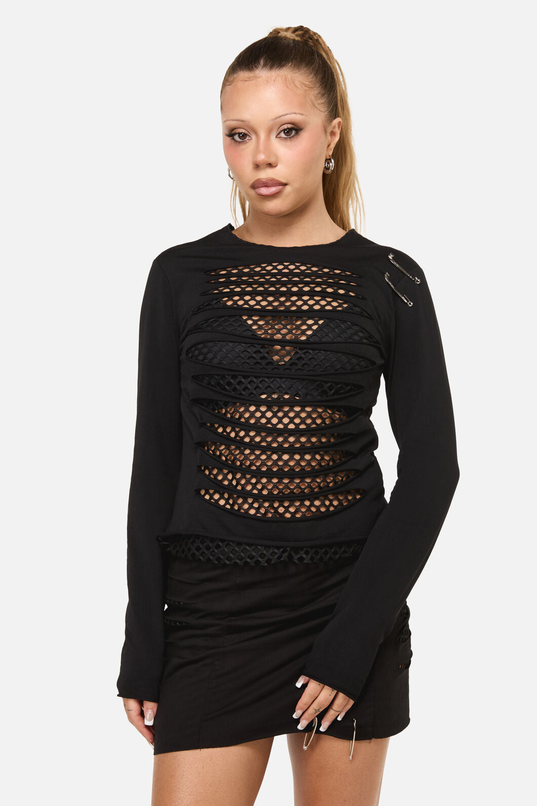 Dangerfield NZ - Eyes Closed Distressed Top - black