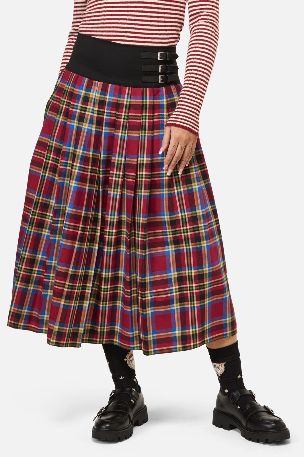 Dangerfield NZ - Crowned Tartan Skirt - red