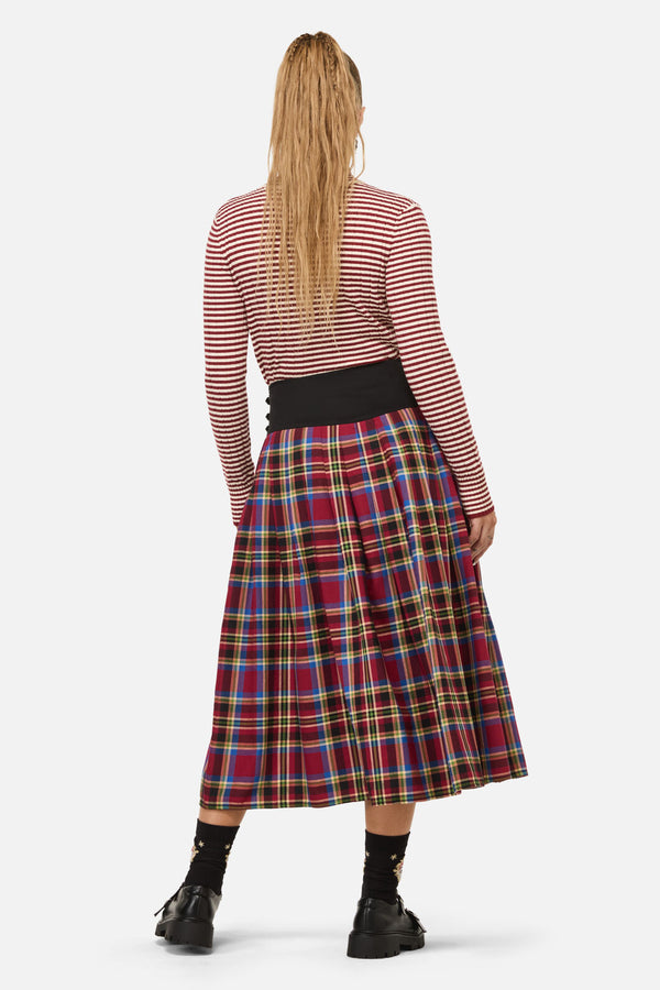 Dangerfield NZ - Crowned Tartan Skirt - red