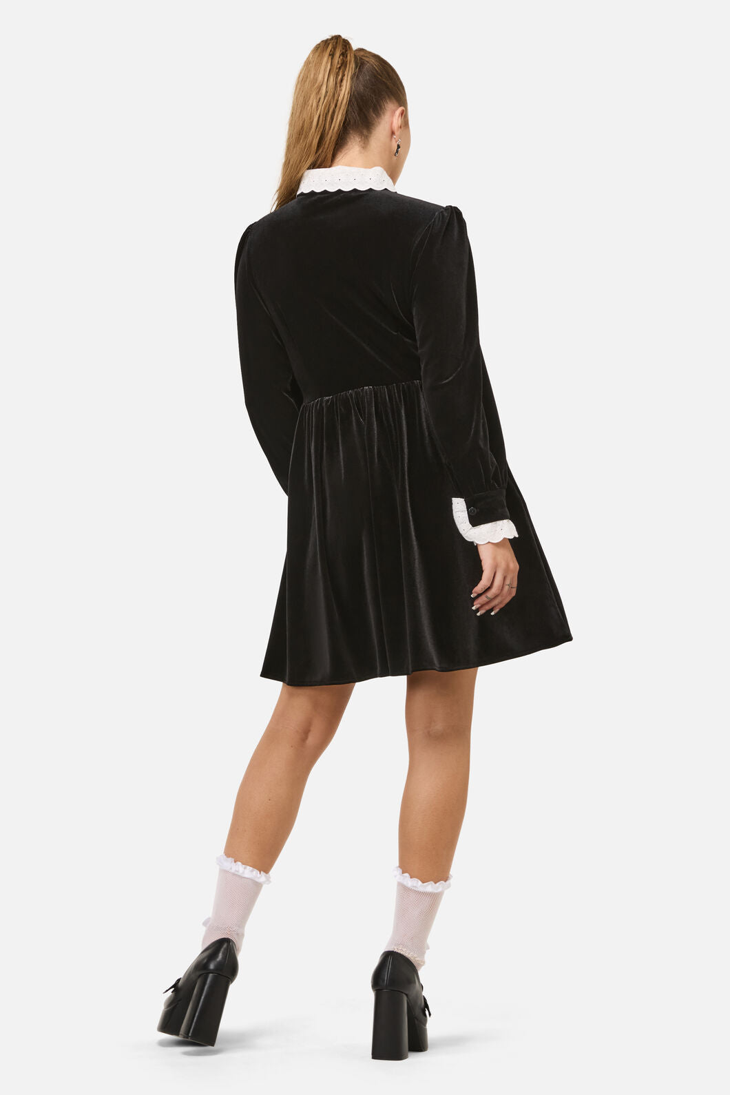 Dangerfield NZ - Mabel Velvet Dress - black
