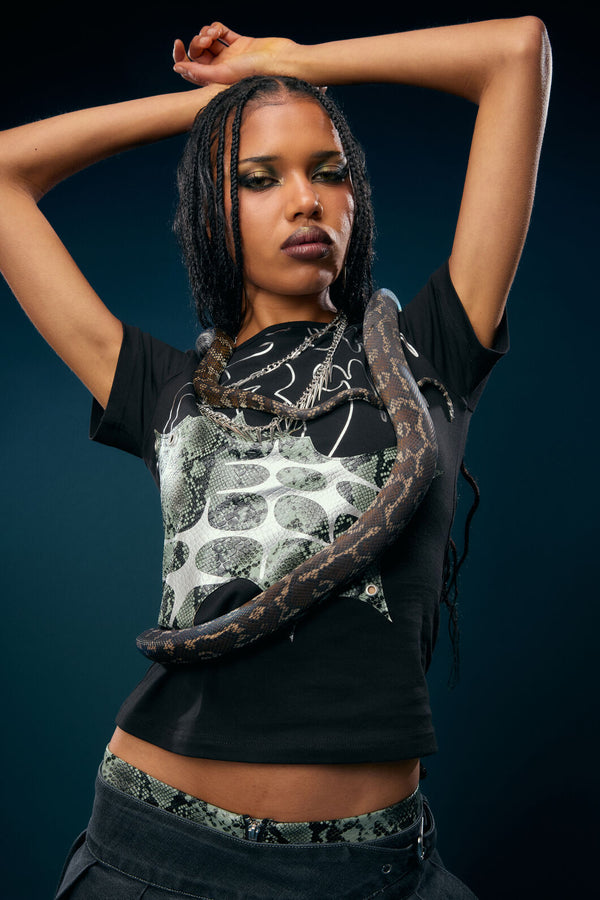 Dangerfield NZ - Y2K Sigil Fitted Patch T-Shirt - black