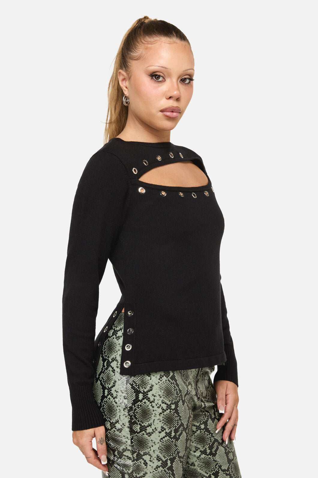 Dangerfield NZ - Y2K Basic Eyelet Knit Jumper - black