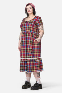 Dangerfield NZ - Curve Crowned Tartan Dress - red