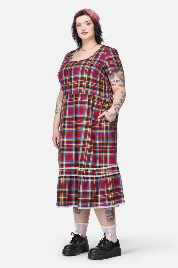 Dangerfield NZ - Curve Crowned Tartan Dress - red