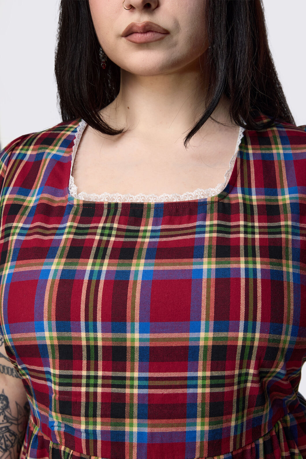 Dangerfield NZ - Curve Crowned Tartan Dress - red