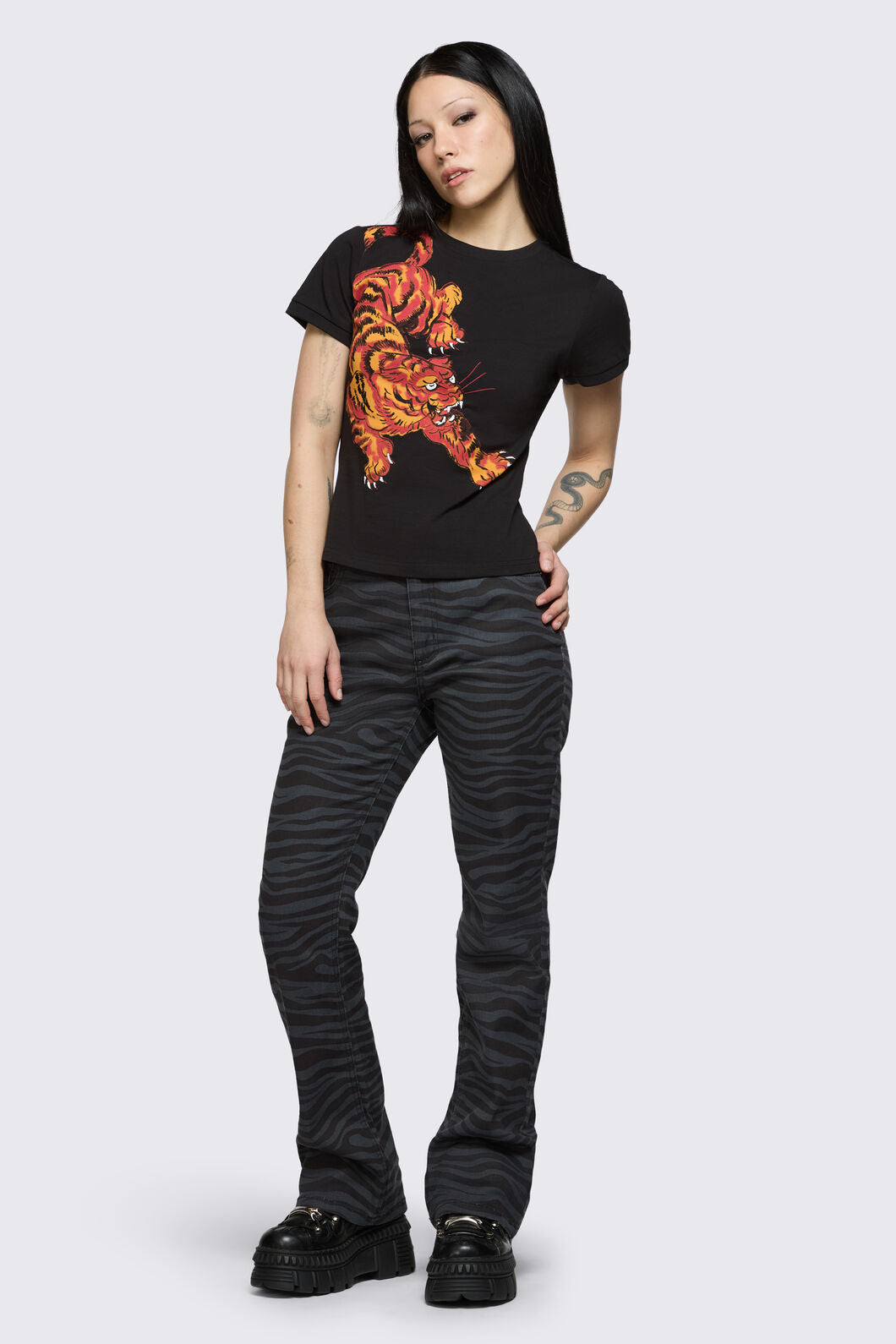 Dangerfield NZ - Big Cat Tee - black