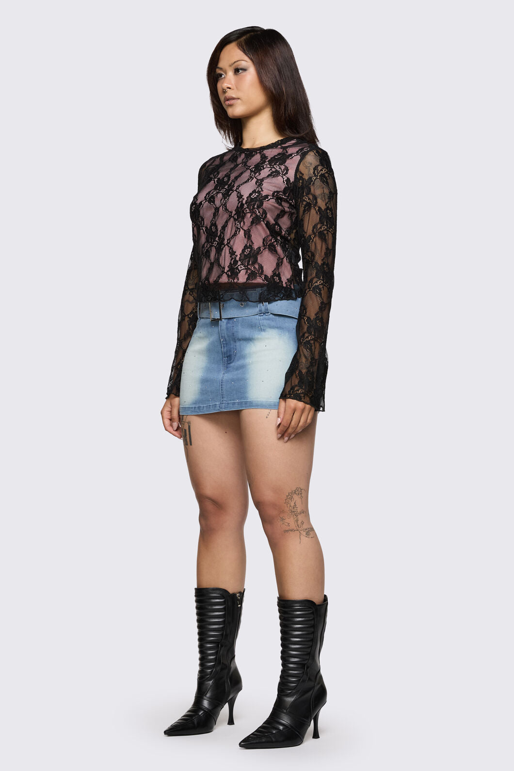 Dangerfield NZ - Broken Rollercoaster Lace Top - black-pink