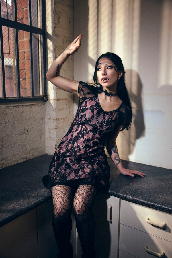 Dangerfield NZ - Broken Rollercoaster Lace Babydoll Dress - black-pink
