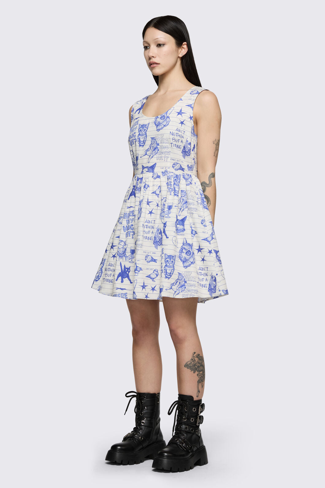 Dangerfield NZ - Sketchy Cat Dress - white-purple