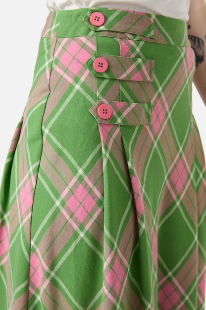 green-pink