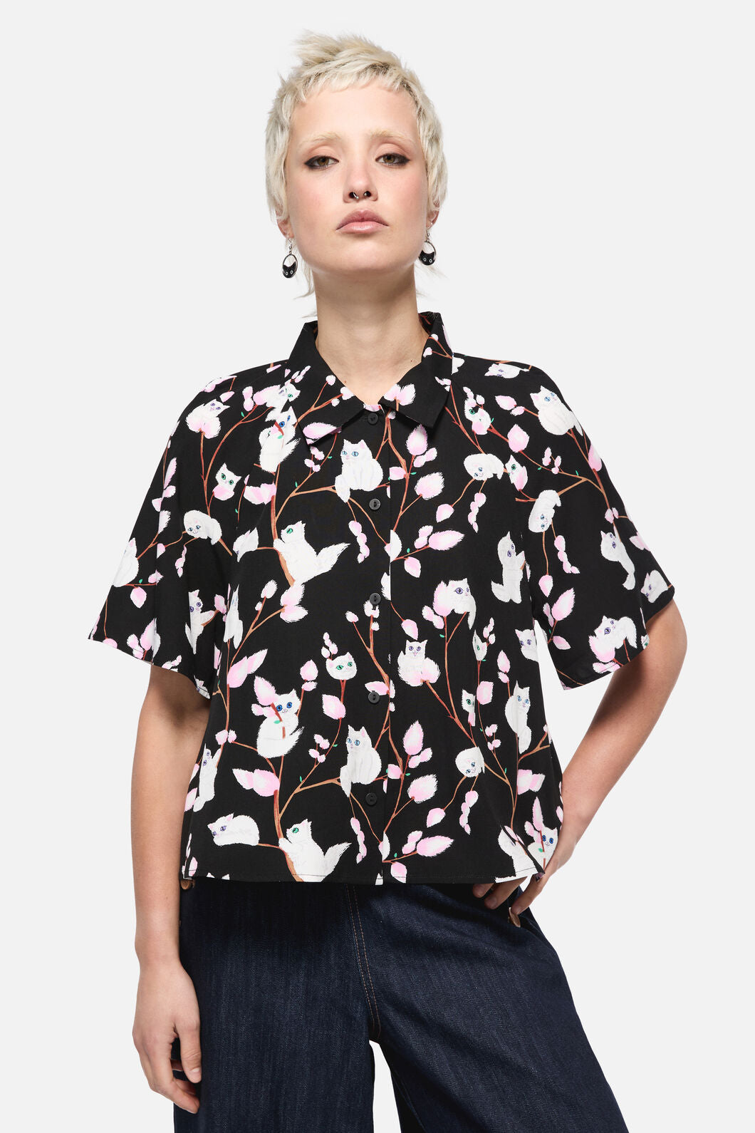 Dangerfield NZ - Pussy Willow Printed Blouse - black