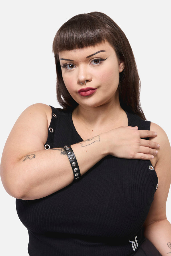 Dangerfield NZ - Round Stud Wrist Band - black
