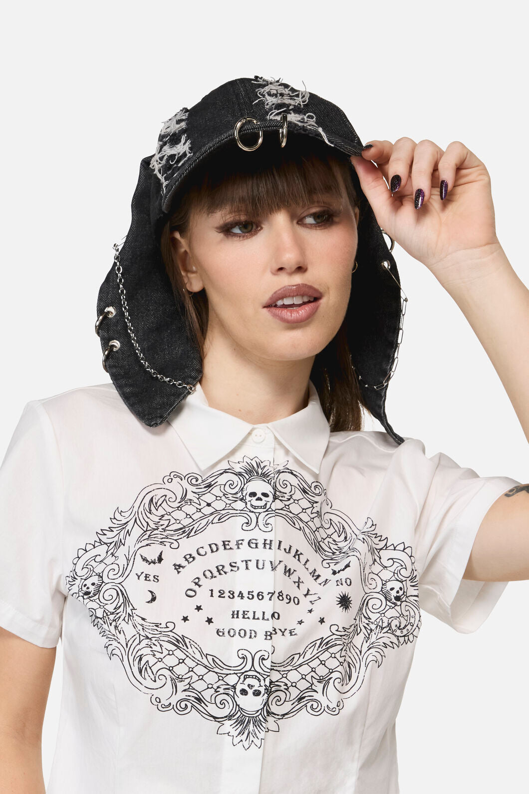 Dangerfield NZ - Distressed Pierced CapwithEars - black