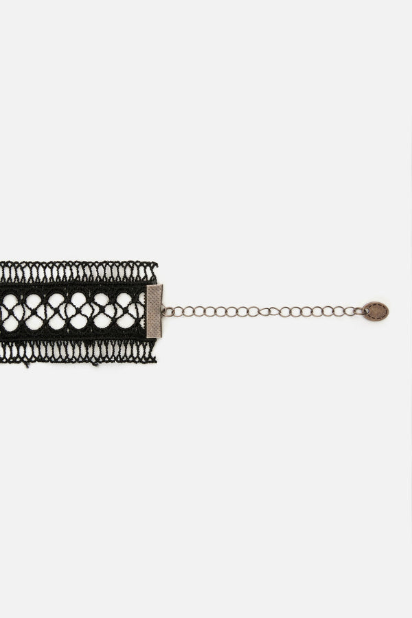 Dangerfield NZ - Cross Skull Lace Choker - black