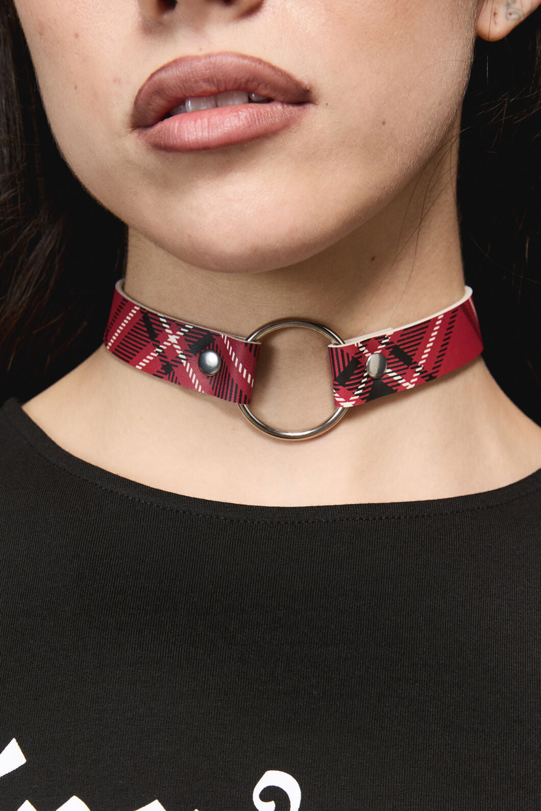 Dangerfield NZ - Piracy Tartan PU Choker - red