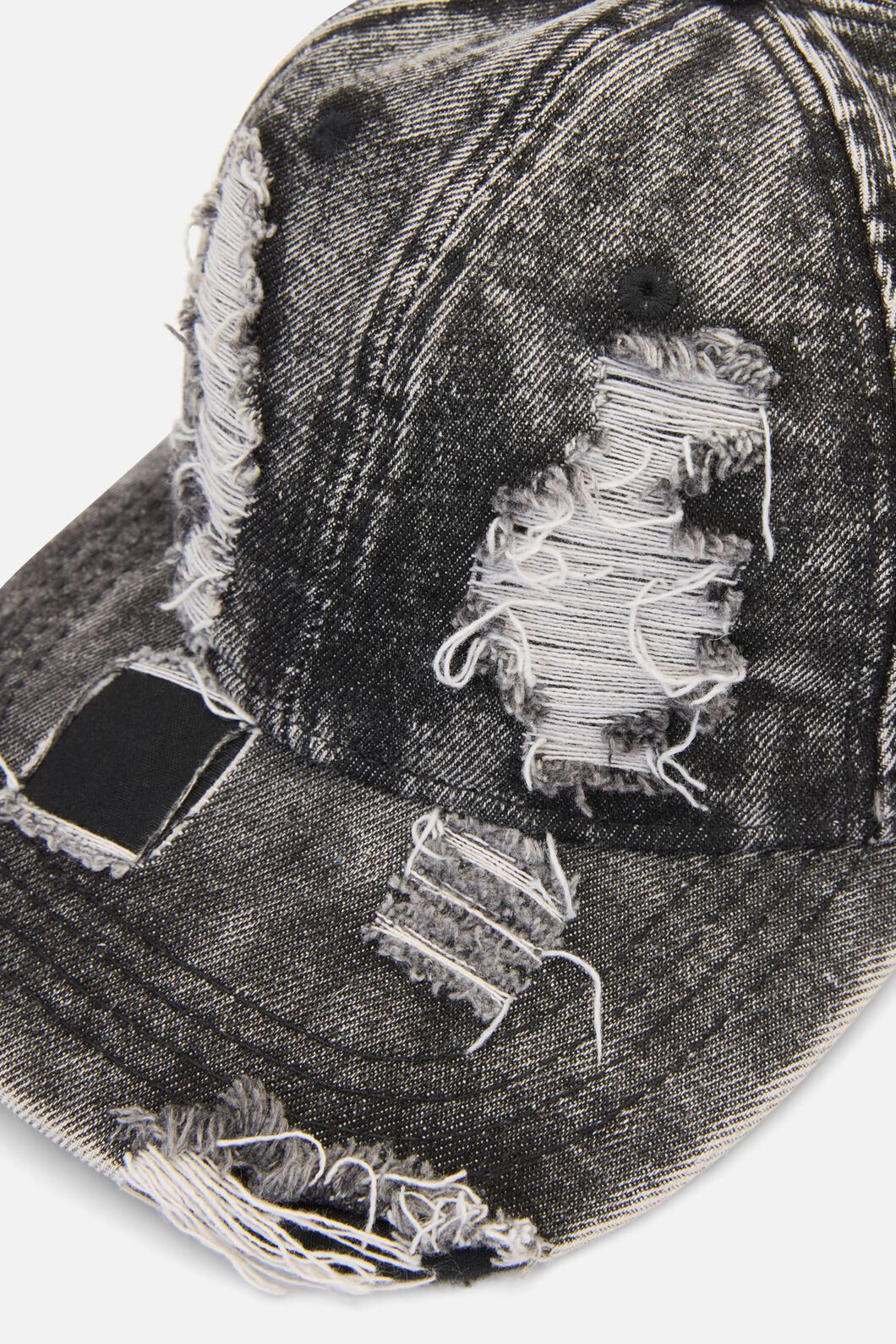 Dangerfield NZ - Heavily Distressed Cap - black