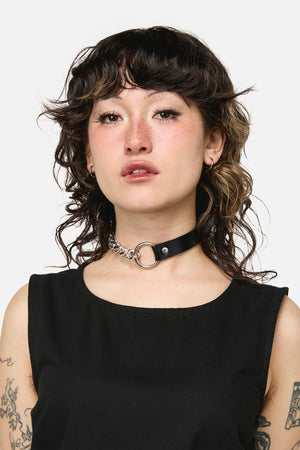 Dangerfield NZ - Chain PU Ring Choker - black