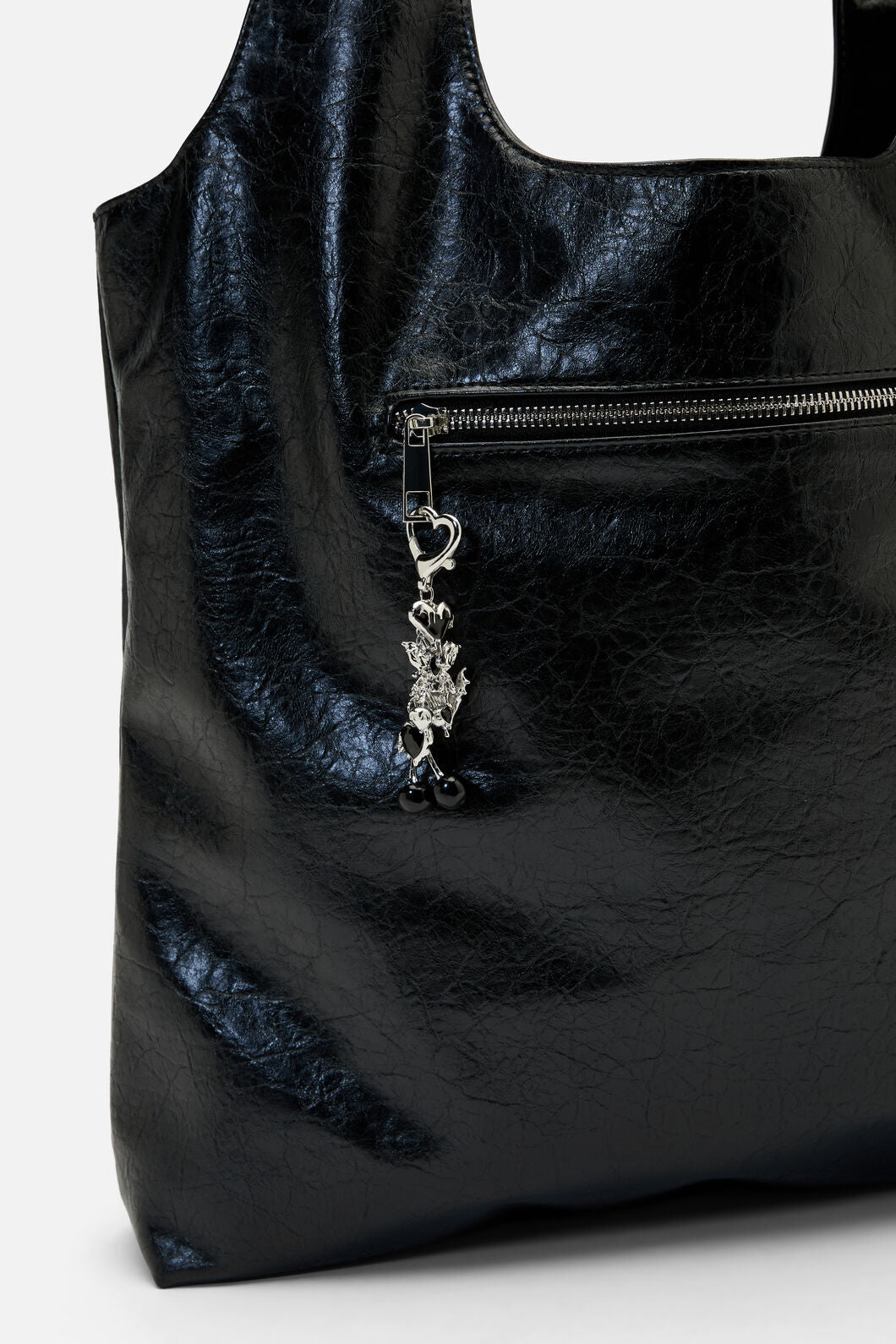 Dangerfield NZ - Black Heart Bag Charm - silver