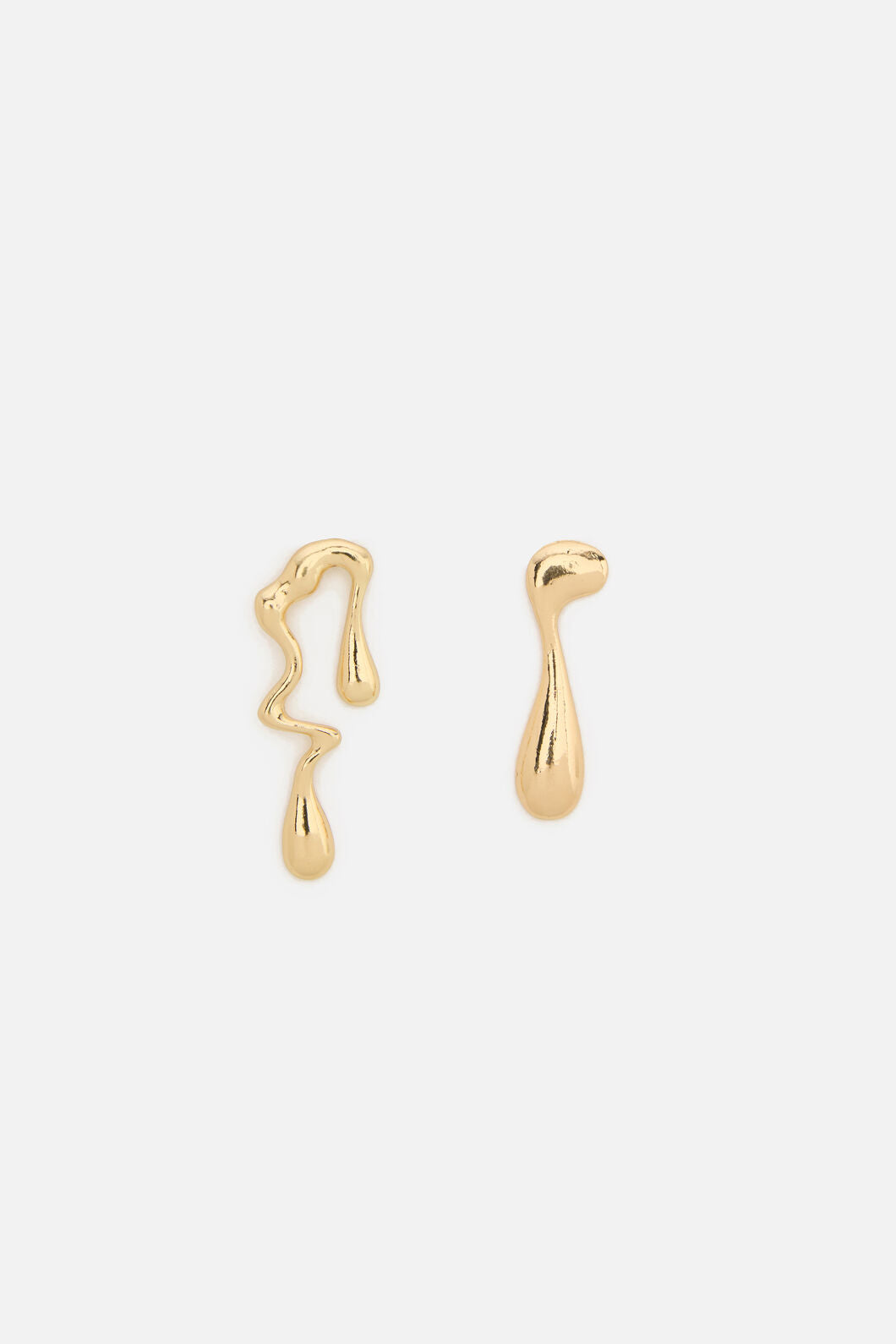 Dangerfield NZ - Dripping in Gold Earrings - gold