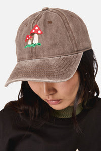 Dangerfield NZ - Toadstool Washed Canvas Cap - chocolate
