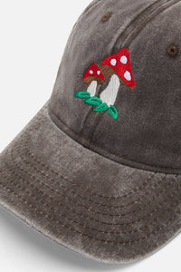 Dangerfield NZ - Toadstool Washed Canvas Cap - chocolate