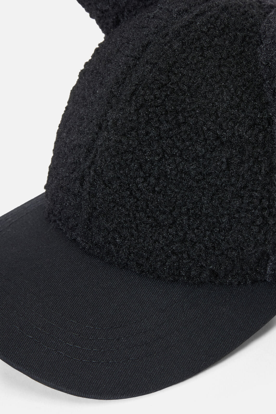 Dangerfield NZ - All Ears Goth Cap - black