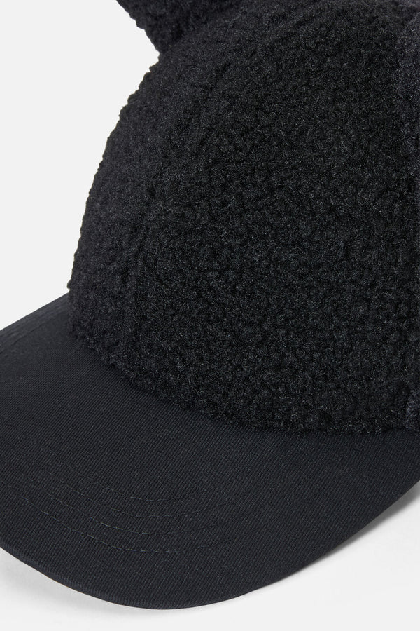 Dangerfield NZ - All Ears Goth Cap - black