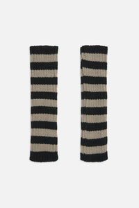 Dangerfield NZ - Ribbed Long Fingerless Gloves - black-grey