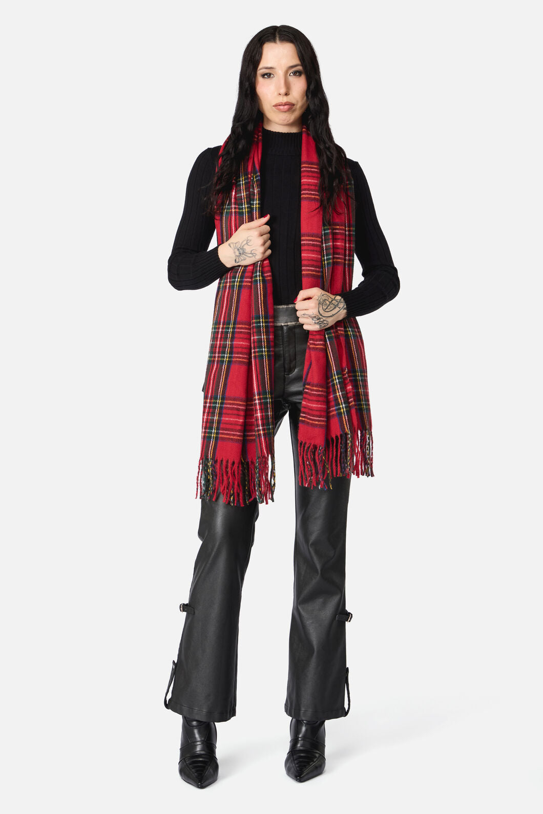Dangerfield NZ - Tartan Scarf - red
