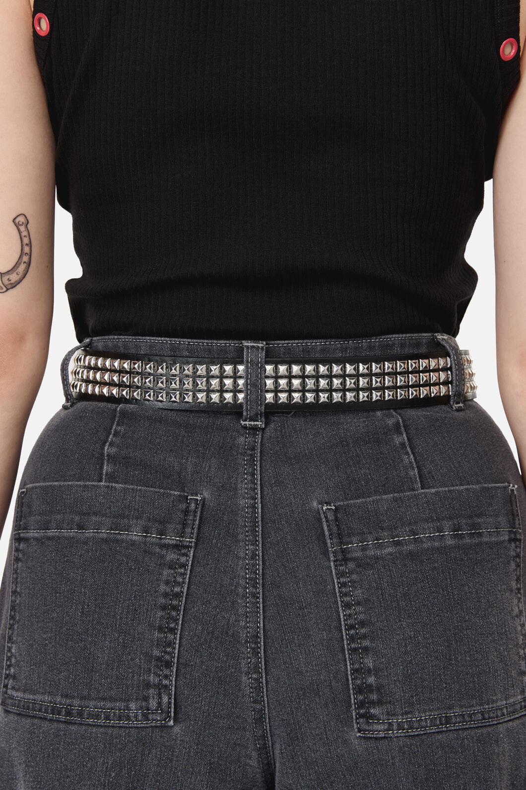 Dangerfield NZ - Pyramid Stud Belt - black