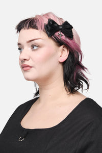 Dangerfield NZ - Cross Bow Slide Hair Clip Set - black